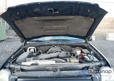 2007 Ford Explorer Xlt z USA, uszkodzony, nr VIN 1FMEU73807UB42741